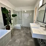 Exklusiver Rheinblick Messe Parken Luxus 10 Personen Apartment *