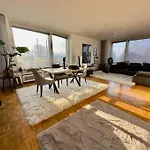 Exklusiver Rheinblick Messe Parken Luxus 10 Personen Apartment
