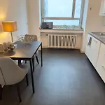 Exklusiver Rheinblick Messe Parken 5 Zimmer, 12 Personen