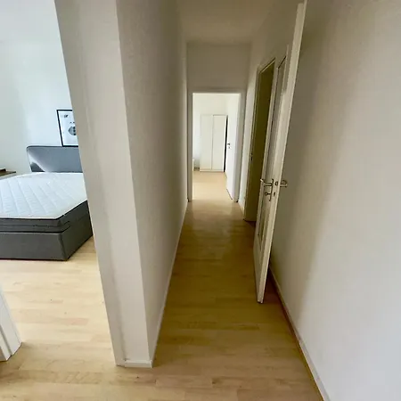 Apartment Exklusiver Rheinblick Messe Parken Luxus 10 Personen Düsseldorf