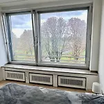 Exklusiver Rheinblick Messe Parken 5 Zimmer, 12 Personen