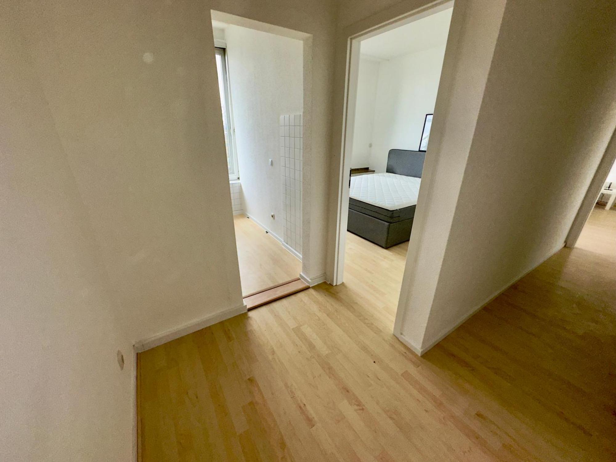 Exklusiver Rheinblick Messe Parken 5 Zimmer, 12 Personen * Dusseldorf